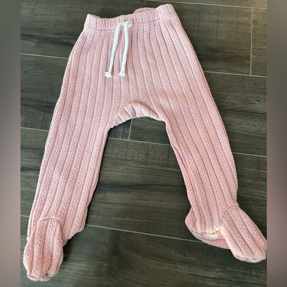 Reverie Threads - Ayden Outfit Set in Pink - SIZE: 6-9 Months - Picture 5 of 10